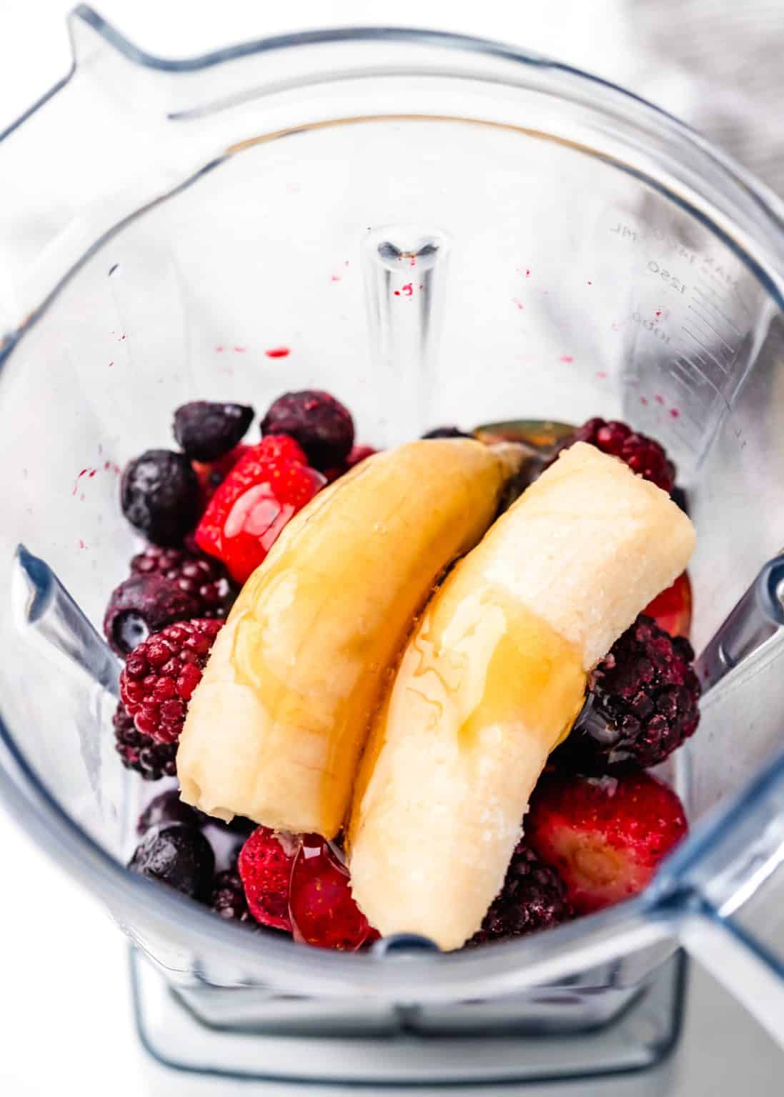 Greek Yogurt Smoothie - JoyFoodSunshine