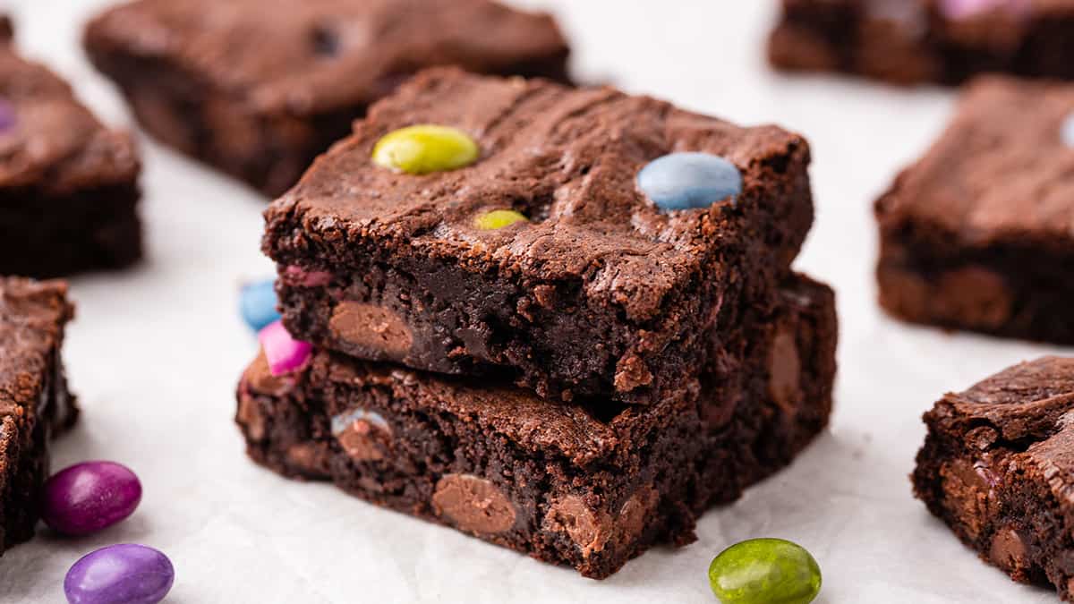 M&M Brownies Recipe (Super Rich and Fudgy) - Cooked by Julie