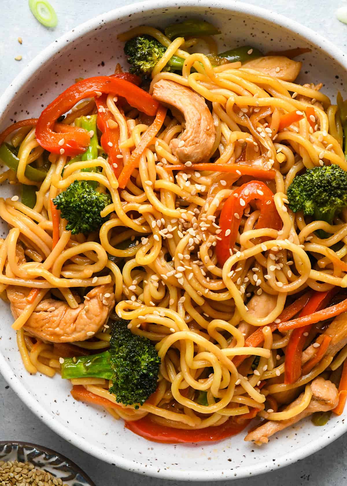 Chicken Lo Mein in a bowl