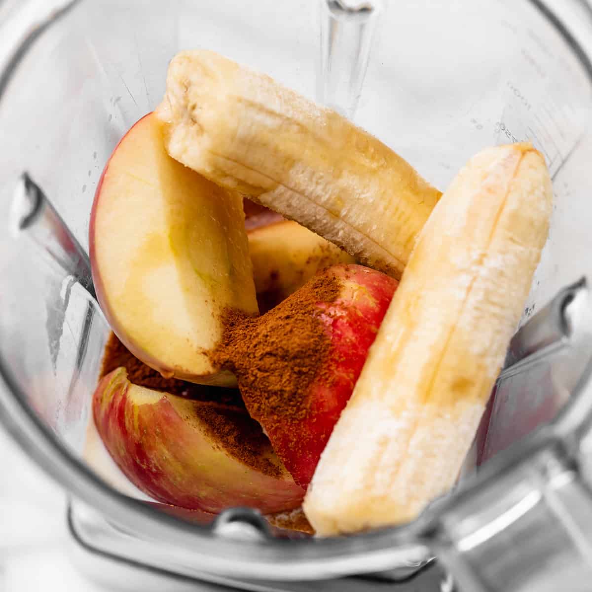 Apple Smoothie ingredients in a blender container