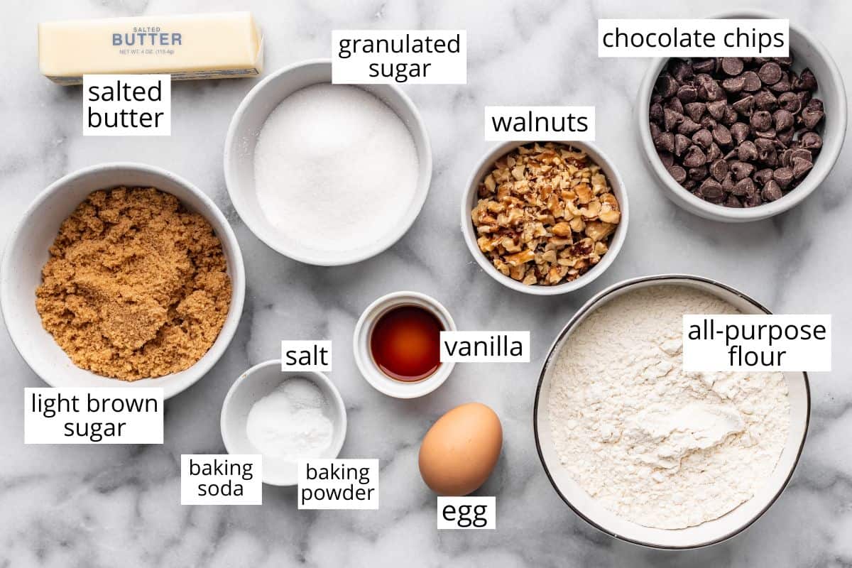 labeled ingredients in this Chocolate Chip Walnut Cookies recipe