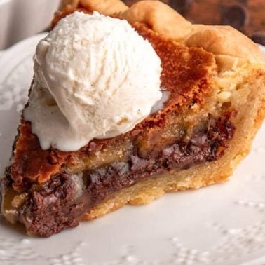 chocolate-chip-cookie-pie-recipe-16x9