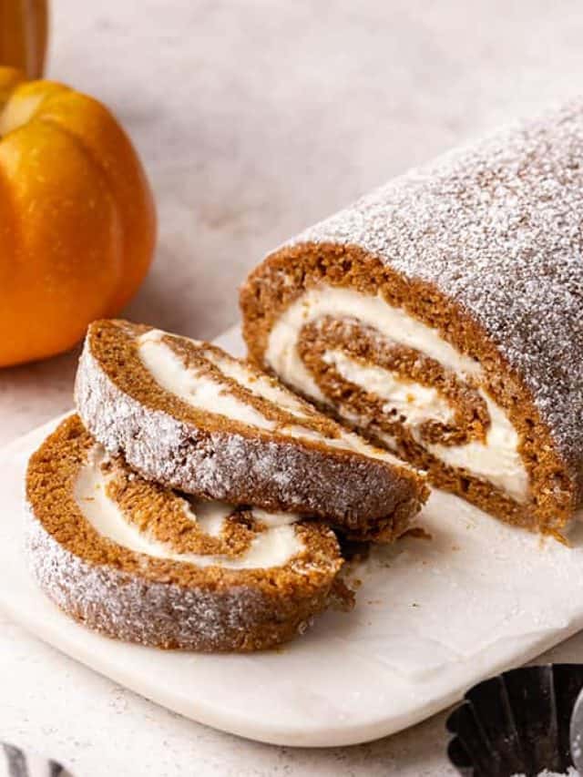 Pumpkin Roll Cake - JoyFoodSunshine