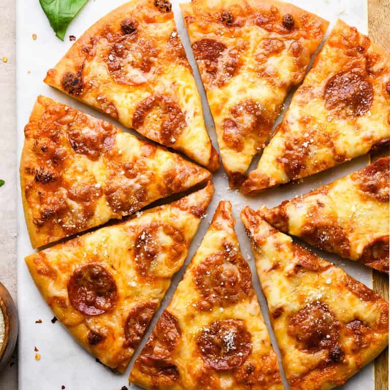 Easy Homemade Pizza Sauce Recipe (5- Minutes) - JoyFoodSunshine