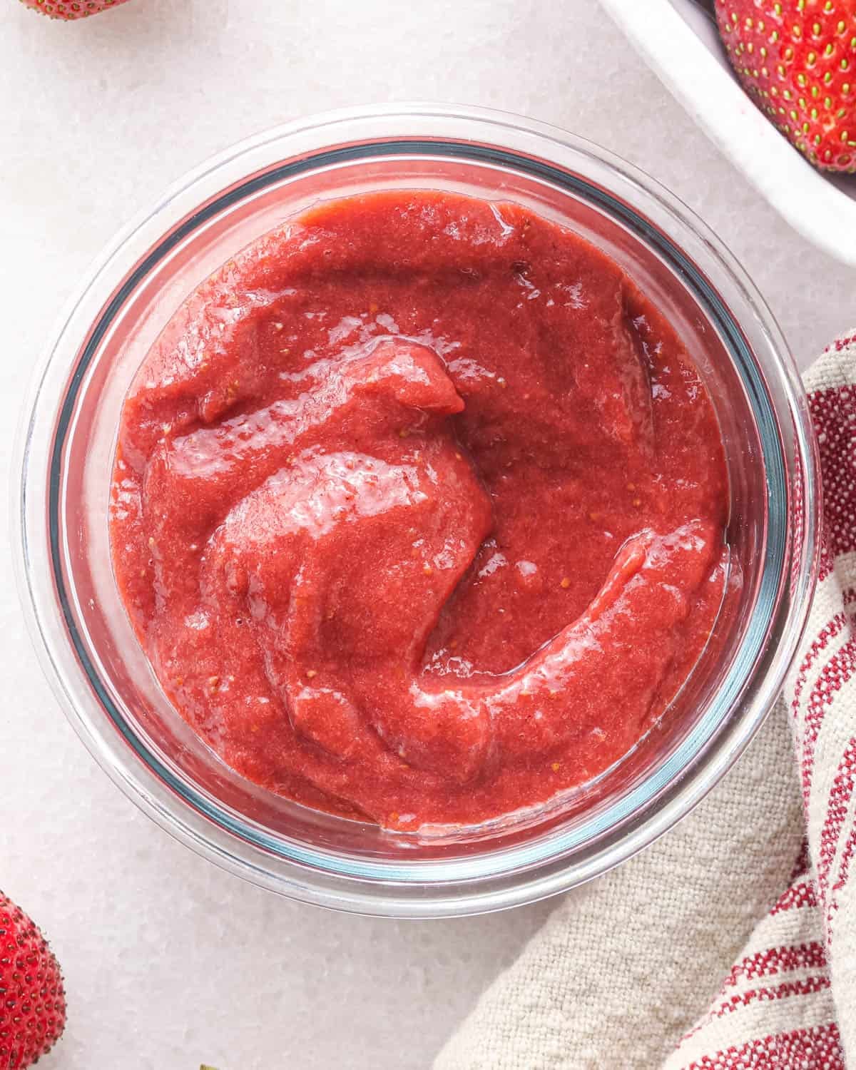 making strawberry cake - thicken strawberry reduction in a glass jar